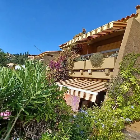 A Few Steps From The Beach, Very Comfortable Apartman *