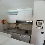 Apartment A Few Steps From The Beach, Very Comfortable